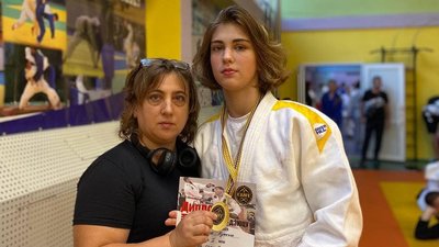 Кубок України з Комбат Дзю-Дзюцу: житомирська команда виборола золоті і срібні медалі Кубок України з Комбат Дзю-Дзюцу: житомирська команда виборола золоті і срібні медалі