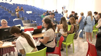 На Волині триває вступна кампанія: вступники розпочали подавати оригінали документів у виші На Волині триває вступна кампанія: вступники розпочали подавати оригінали документів у виші