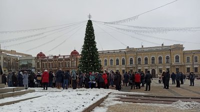 У Кропивницькому протестують проти підвищення тарифів на комунальні послуги У Кропивницькому протестують проти підвищення тарифів на комунальні послуги