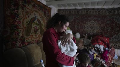 Прикарпаття прийняло понад 32 тисячі людей з інших регіонів: куди їм звертатися і як можна допомогти