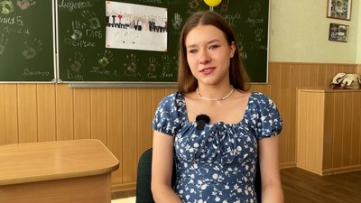 Випускниця ліцею №5 у Прилуках Ірина Радчук Випускниця ліцею №5 у Прилуках Ірина Радчук