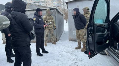 На Полтавщині військового судитимуть за продаж зброї та боєприпасів на 800 тисяч гривень
