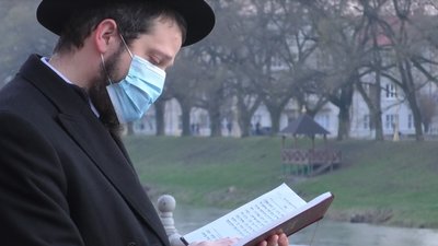 День пам’яті жертв Голокосту: на Закарпатті вшанували загиблих День пам’яті жертв Голокосту: на Закарпатті вшанували загиблих