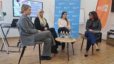 Обговорення профілактики жіночих онкозахворювань