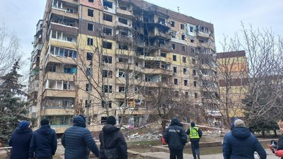 Що відбувається на місці атаки у Кривому Розі – фоторепортаж