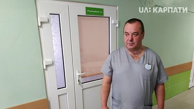 У центрі Калуша з мосту впала 4-річна дівчинка