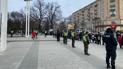 У Харкові розпочалася церемонія прощання з Кернесом У Харкові розпочалася церемонія прощання з Кернесом