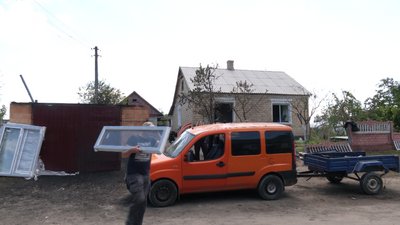 "Не встигла злякатися, це миттєво сталося": що про атаку РФ розповіли жителі Рівненщини "Не встигла злякатися, це миттєво сталося": що про атаку РФ розповіли жителі Рівненщини