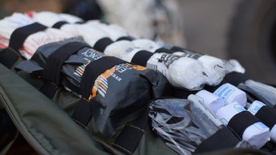 Гуртом збирали гроші: з Черкас на передову передали дрони та два спецавтомобілі