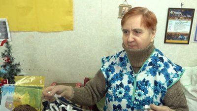 "Черкаські павучки" сплели понад 37 тисяч маскувальних сіток