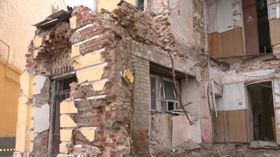 Рух Save Kharkiv просить законсервувати пам’ятку XIX сторіччя, яку розбила ракета РФ Рух Save Kharkiv просить законсервувати пам’ятку XIX сторіччя, яку розбила ракета РФ