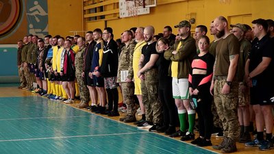 У Чернігові військові змагались у п’яти видах спорту У Чернігові військові змагались у п’яти видах спорту