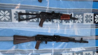Автомати АК-12 та АК-74