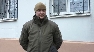 У Запоріжжі попрощалися із загиблим військовослужбовцем батальону "Азов" Іваном Сіріцею У Запоріжжі попрощалися із загиблим військовослужбовцем батальону "Азов" Іваном Сіріцею