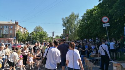 У Кропивницькому міжнародний фонд роздав переселенцям 40 тонн харчів У Кропивницькому міжнародний фонд роздав переселенцям 40 тонн харчів
