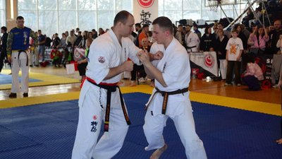 Спортсмени з Житомирщини вибороли перші місця на чемпіонаті України з кіокушинкай карате Спортсмени з Житомирщини вибороли перші місця на чемпіонаті України з кіокушинкай карате