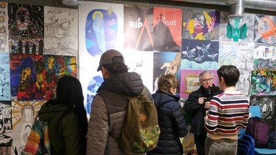 Як в Івано-Франківську діти бачать війну через виставку "Для Бога я створю найкраще" Як в Івано-Франківську діти бачать війну через виставку "Для Бога я створю найкраще"