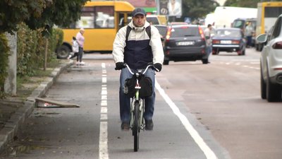 У Житомирі проводять захід "Велосипедом на роботу" У Житомирі проводять захід "Велосипедом на роботу"