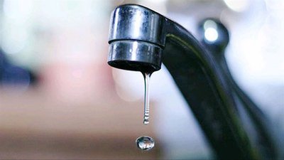 У Бобровиці півдня не було води через борги з електрики