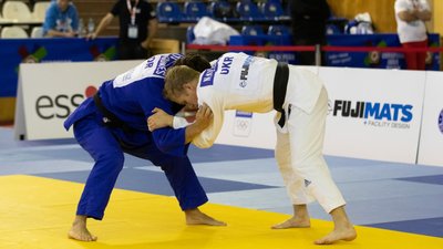 Дніпровські дзюдоїсти стали срібними призерами юніорського Кубка Європи