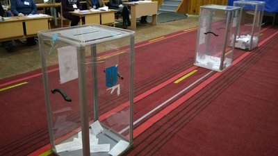 Штаби кандидатів в Сумах повідомили результати паралельних підрахунків голосів