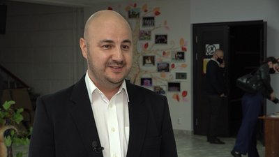 Поетичний день народження: черкаський поет Олексій Юрін відзначив своє 39-річчя концертом