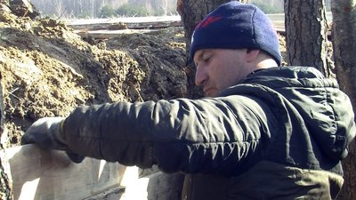 Жителі громади на Волині допомагають військовим укріплювати бліндажі: збудували вже 300 метрів Жителі громади на Волині допомагають військовим укріплювати бліндажі: збудували вже 300 метрів