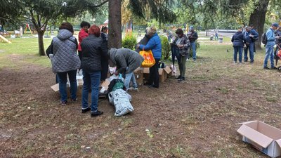 У Полтаві 300 переселенців отримали одяг та взуття У Полтаві 300 переселенців отримали одяг та взуття