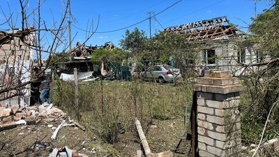 Обстріли на Миколаївщині. Війська РФ завдали чотири ракетні удари по Баштанці Обстріли на Миколаївщині. Війська РФ завдали чотири ракетні удари по Баштанці