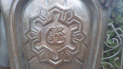 Пам'ятник Пашутіну