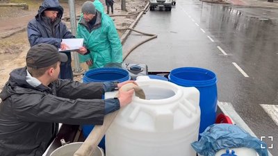 Монологи блокадного Чернігова. Як лікарі-фізіотерапевти стали водовозами: історія родини Титаренко Монологи блокадного Чернігова. Як лікарі-фізіотерапевти стали водовозами: історія родини Титаренко