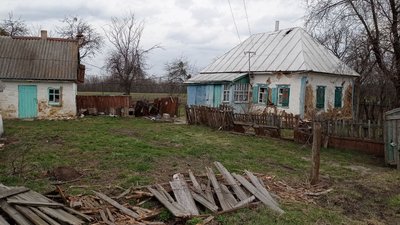 Спали сидячи й топили сніг. Жителі села Стеблянки на Сумщині розповіли, як пережили окупацію Спали сидячи й топили сніг. Жителі села Стеблянки на Сумщині розповіли, як пережили окупацію