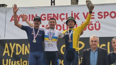 Велосипедист Дмитро Тітаренко з Хмельниччини під час міжнародного турніру з велосипедного спорту класу C2 "Aydin MTB Cup" Велосипедист Дмитро Тітаренко з Хмельниччини під час міжнародного турніру з велосипедного спорту класу C2 "Aydin MTB Cup"