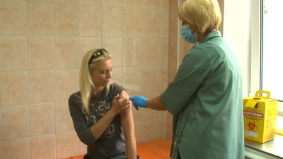 Чи багато охочих вакцинуватися від ковіду Чи багато охочих вакцинуватися від ковіду