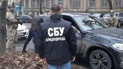 У Миколаєві СБУ викрила бухгалтера підприємства на спробі дати хабара податківцю