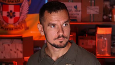 Дмитро займається медичним забезпеченням 100 ОМБр