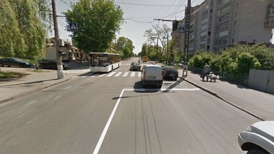 Перехрестя вул. Брацлавської та Олександра Довженка