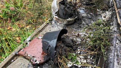 У Харкові на Салтівці сталася пожежа: горіли магазини — фото У Харкові на Салтівці сталася пожежа: горіли магазини — фото