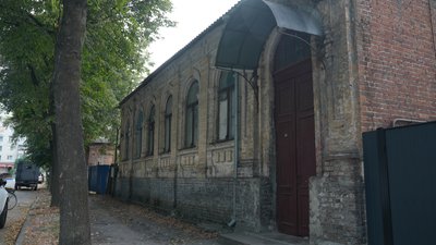 Будинок по вул. Покровська, 18