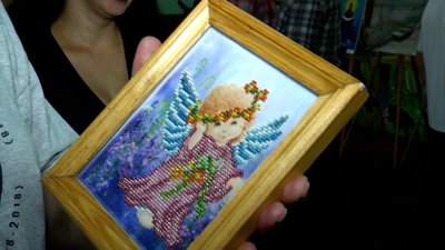 Культурний фронт у тилу: у Житомирі майстри продають вироби, аби зібрати гроші для ЗСУ Культурний фронт у тилу: у Житомирі майстри продають вироби, аби зібрати гроші для ЗСУ