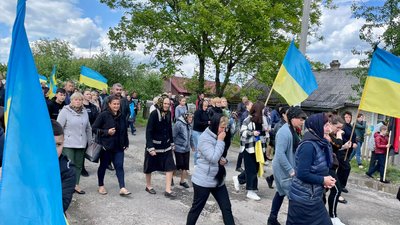 На Львівщині зустріли скорботний кортеж з тілом загиблого воїна Андрія Кубіцького