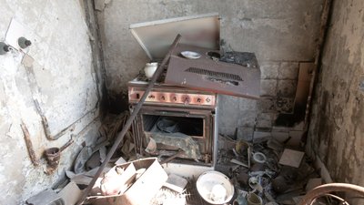 У Харкові мешканці обстріляної багатоповерхівки просять обстежити будинок У Харкові мешканці обстріляної багатоповерхівки просять обстежити будинок