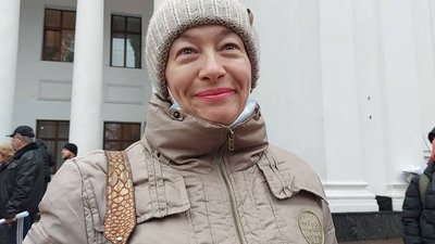 "Вимремо з голоду й холоду". В Одесі вчетверте пройшов мітинг проти підвищення тарифів "Вимремо з голоду й холоду". В Одесі вчетверте пройшов мітинг проти підвищення тарифів