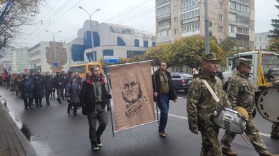 У Рівному попрощалися із пластуном, журналістом і військовим розвідником Тарасом Давидюком У Рівному попрощалися із пластуном, журналістом і військовим розвідником Тарасом Давидюком