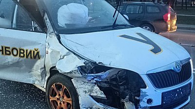 У Сумах сталася ДТП: троє людей травмовані