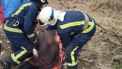 Надзвичайники врятували жінку під час пожежі на Івано-Франківщині