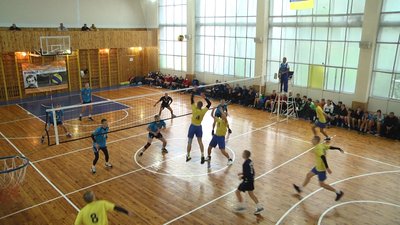 У Житомирі відкрили ІХ обласний турнір з волейболу пам'яті Ніколайчука У Житомирі відкрили ІХ обласний турнір з волейболу пам'яті Ніколайчука