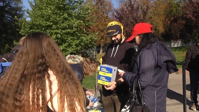"Дика гонка": учасники забігу в Житомирі збирали кошти на авто для військових "Дика гонка": учасники забігу в Житомирі збирали кошти на авто для військових