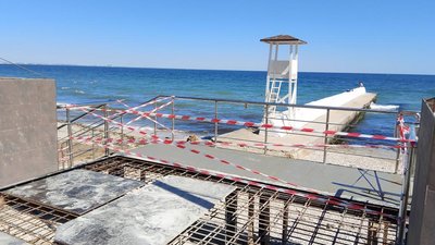 Окупанти не змогли завершити обіцяний ремонт набережної у Феодосії