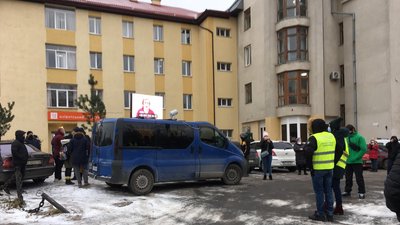 У Львові люди протестують проти підвищення ціни на газ У Львові люди протестують проти підвищення ціни на газ